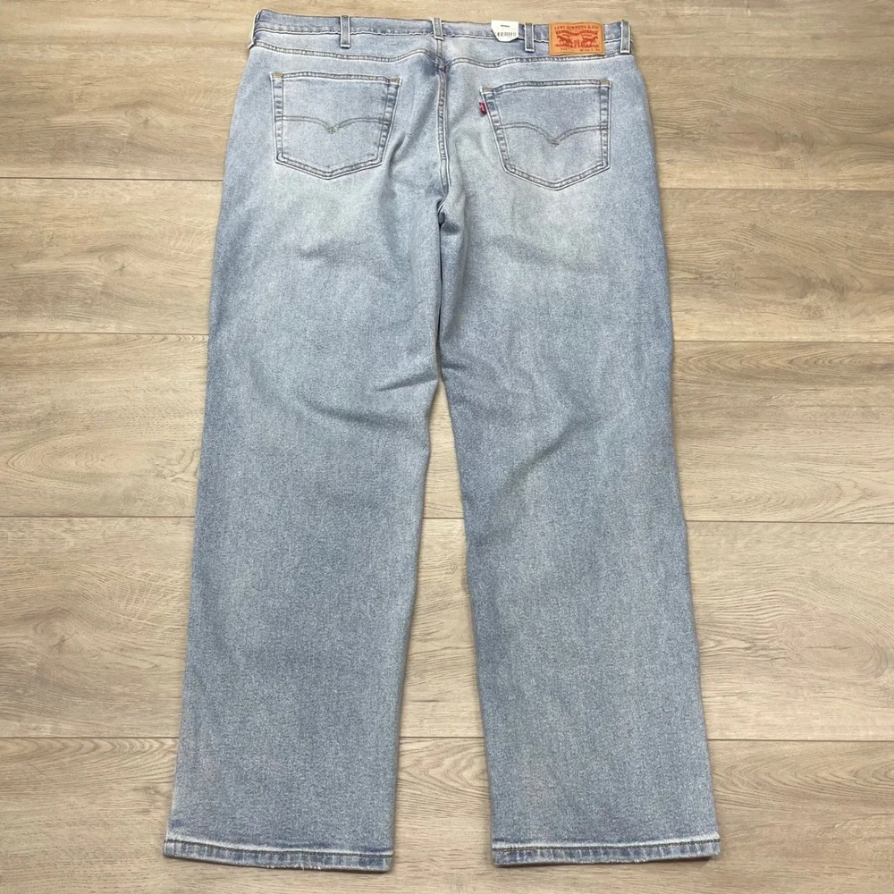 Levi's 541 Athletic Taper Jeans Mens 42x32 Light Wash Stretch Distressed